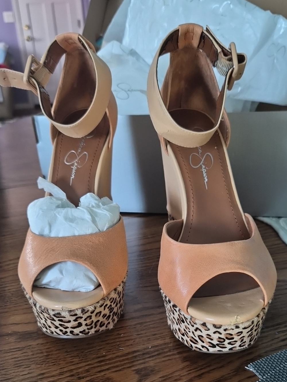 NWT Jessica Simpson BeigePlatform Ankle-Strap Sandals with Leopard Platform